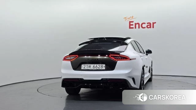 Kia Stinger id 4794613 из Кореи 14