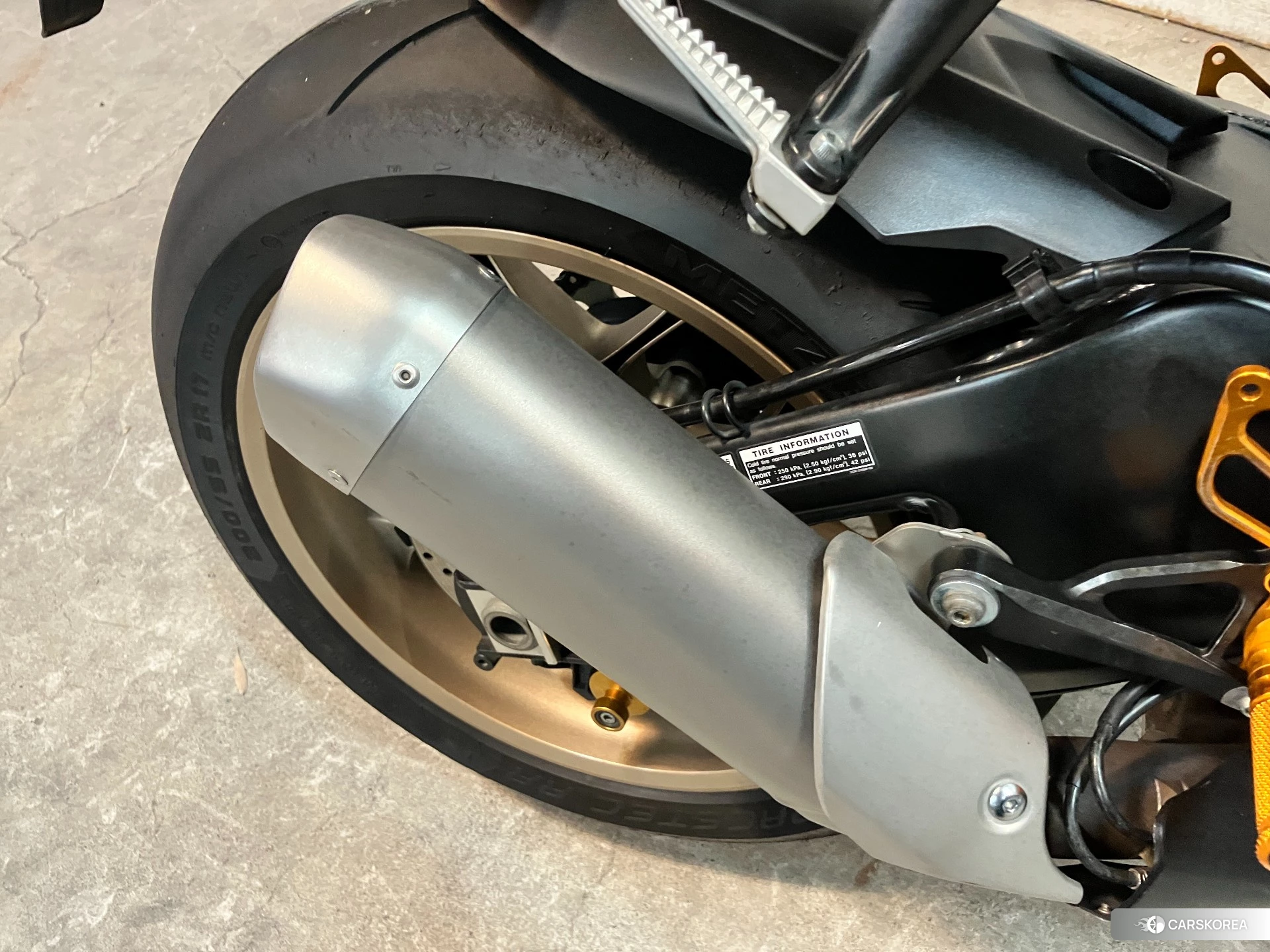 Yamaha YZF-R1 id 4406640 из Японии 24