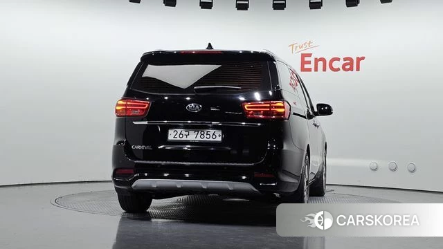 Kia The New Carnival id 4694131 из Кореи 25