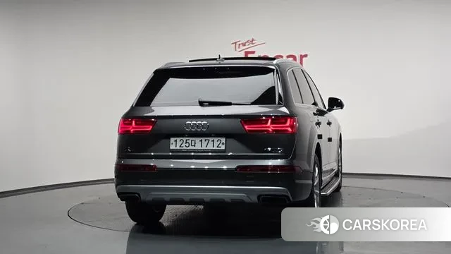Audi Q7 (4M) id 2902582 из Кореи 14
