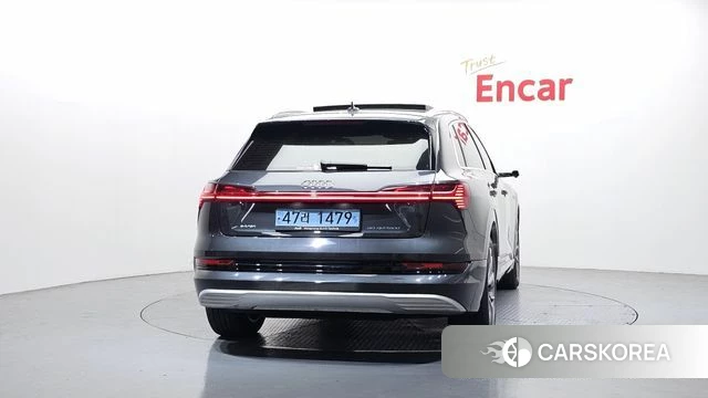 Audi e-Tron id 3843584 из Кореи 14