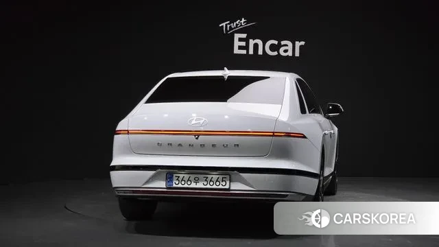 Hyundai Grandeur Hybrid (GN7) id 3011331 из Кореи 14