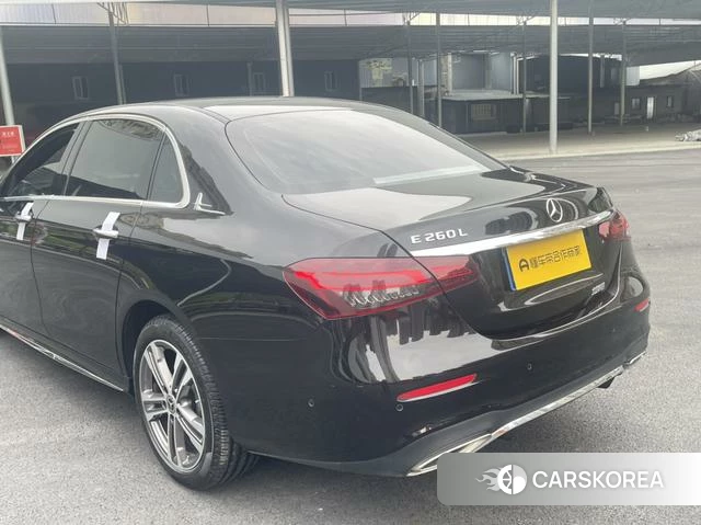 Mercedes-Benz E-class id 4256430 из Китая 14