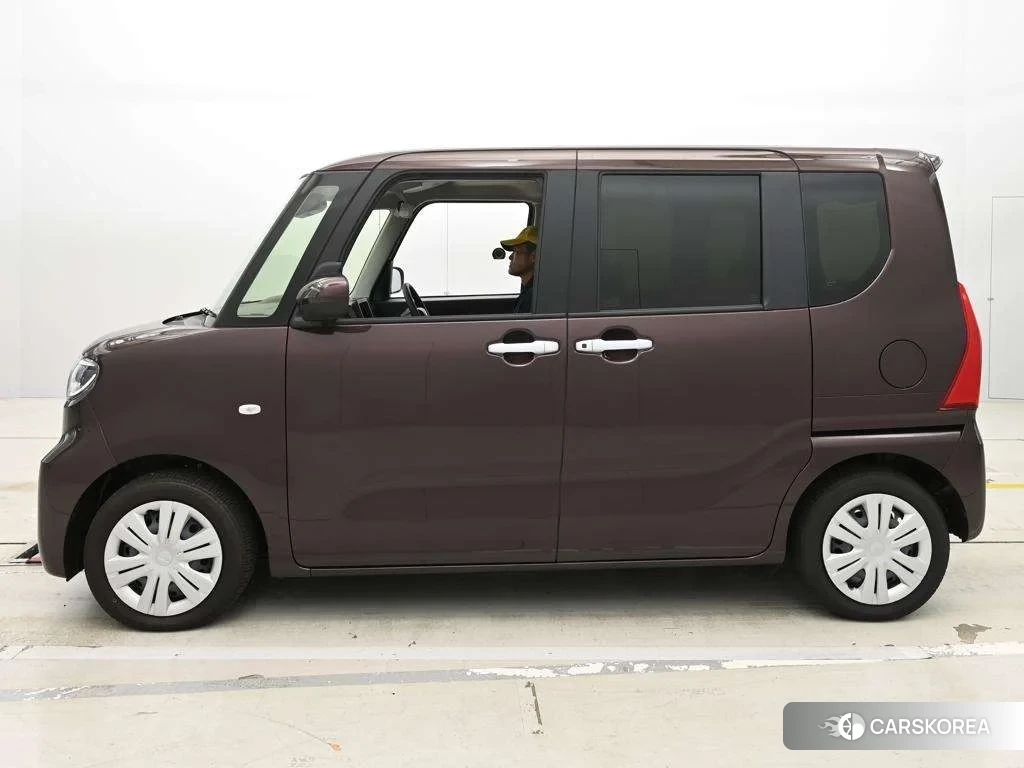 Daihatsu Tanto 2025 из Японии, фото 4