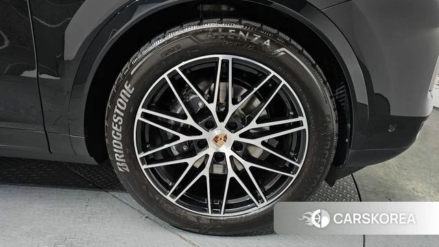 Porsche Cayenne (PO536) id 3805305 из Кореи 14