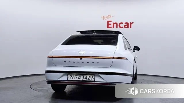 Hyundai Grandeur (GN7) id 3675181 из Кореи 14