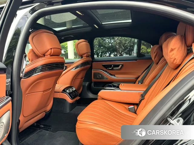 Mercedes-Benz S-class 2022 Черный из Китая, фото 4