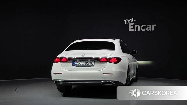 Mercedes-Benz E-Class W214 id 4700839 из Кореи 27