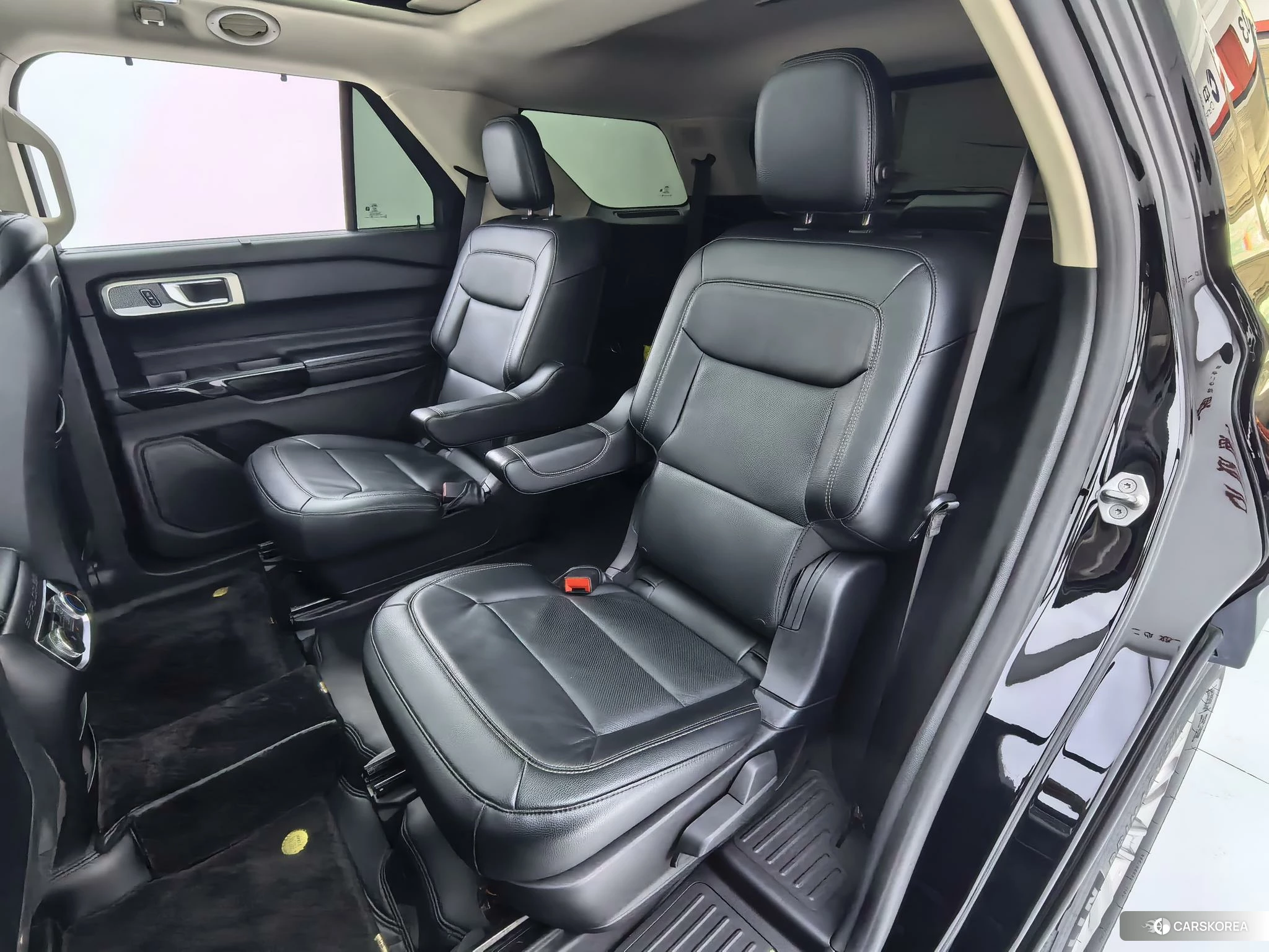 Ford Explorer id 4426699 из Китая 27