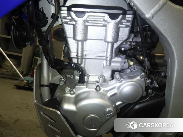 Engine photo