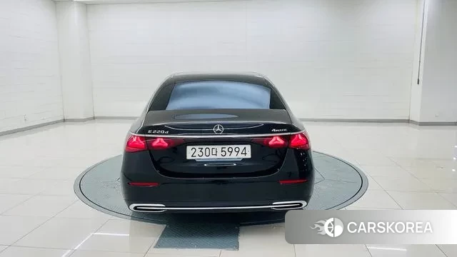 Mercedes-Benz E-Class W214 id 3052660 из Кореи 14