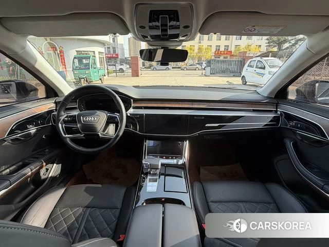 Audi A8 2022 Черный из Китая, фото 4