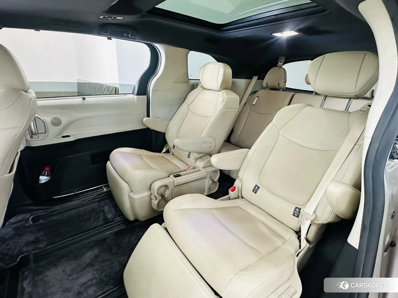 Toyota Sienna id 4510787 из Китая 15