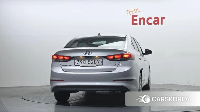 Hyundai Avante AD id 4403692 из Кореи 24