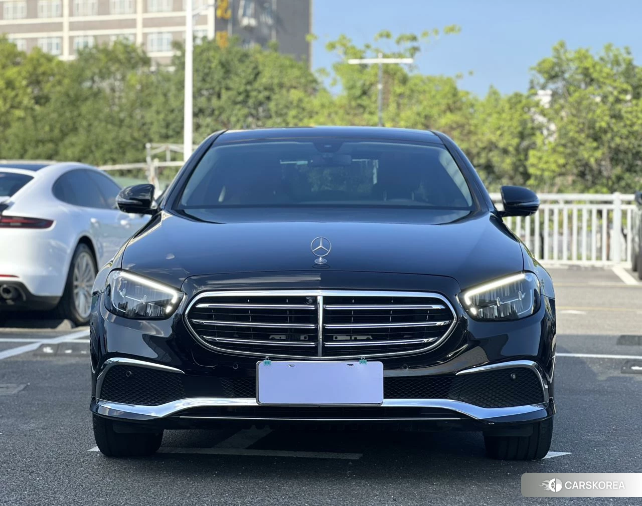 Mercedes-Benz E-class id 4493286 из Китая 19