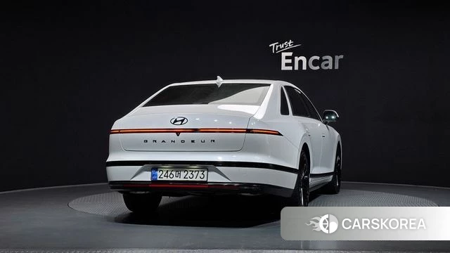 Hyundai Grandeur Hybrid (GN7) id 3963935 из Кореи 14