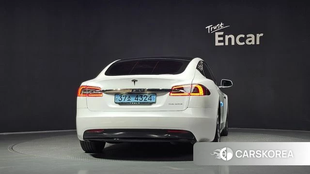 Tesla Model S id 4490383 из Кореи 27