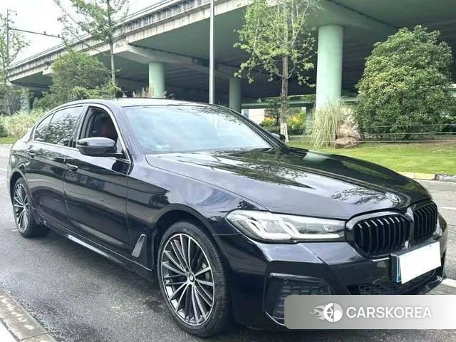 BMW 5 series 2021 Черный из Китая, фото 4