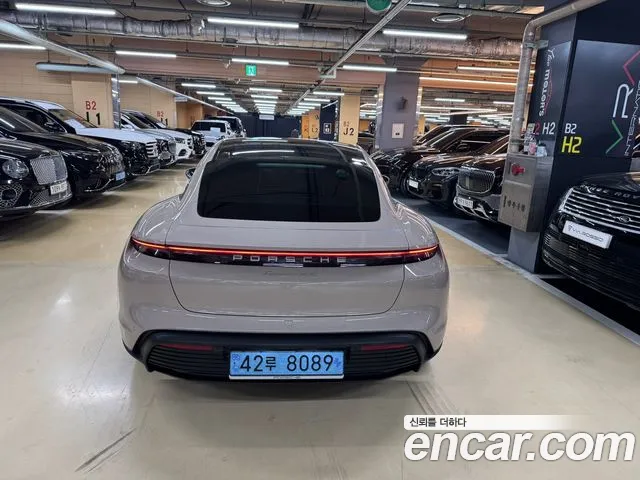 Porsche Taycan id 2702320 из Кореи 14