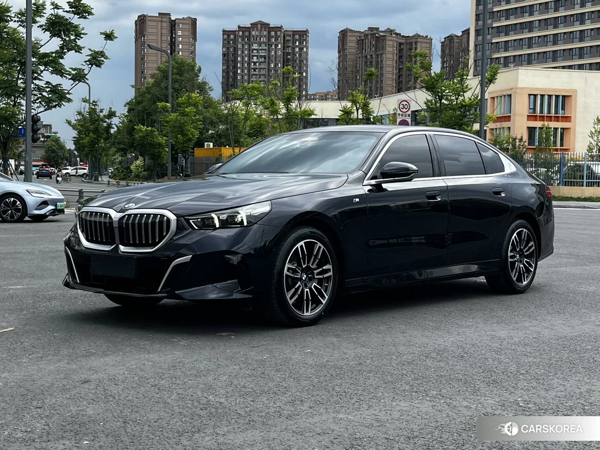 BMW 5 series id 4498876 из Китая 12