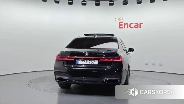 BMW 7 Series (G11) id 4317425 из Кореи 14