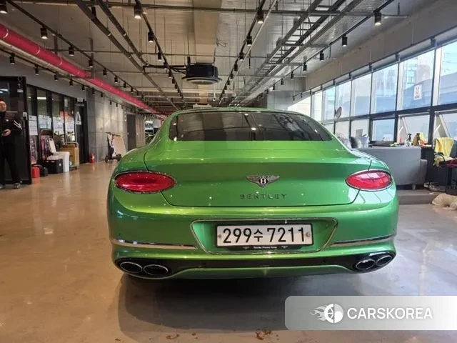 Bentley Continental GT 3rd Generation 2022 Зеленый из Кореи, фото 6