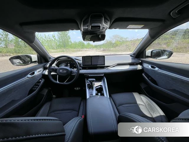 Geely Automobile Xingrui 2024 Белый из Китая, фото 5