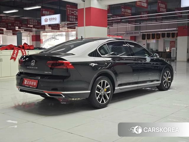 Volkswagen Magotan 2022 Черный из Китая, фото 6