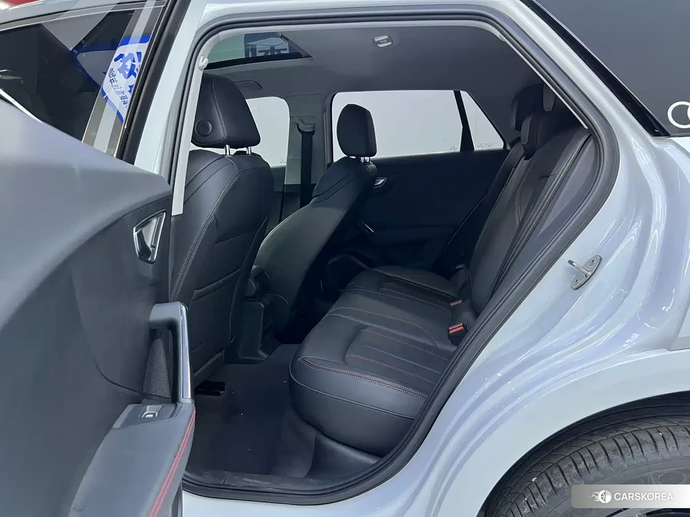 Audi Q2L id 4515303 из Китая 18