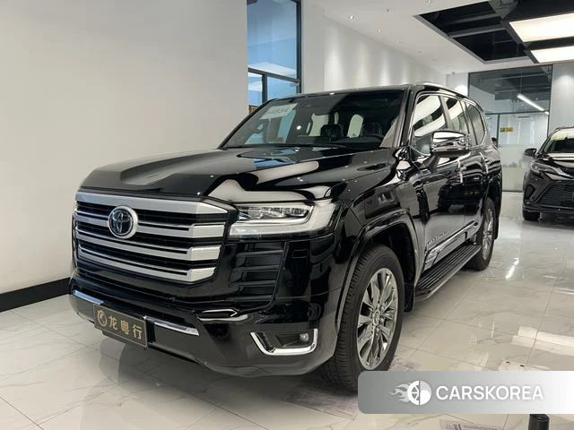 Toyota Land Cruiser (imported) 2024 Черный из Китая, фото 4