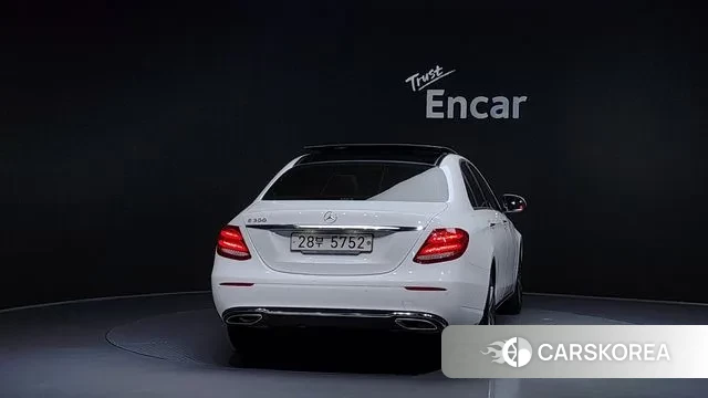 Mercedes-Benz E-Class W213 id 3408060 из Кореи 14