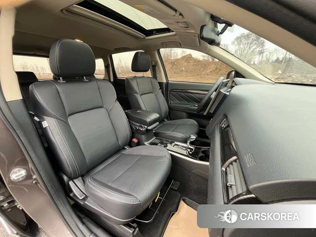 Mitsubishi  Outlander id 4207261 из Китая 18