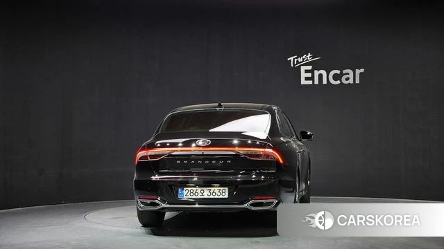 Hyundai The New Grandeur IG id 4323818 из Кореи 14