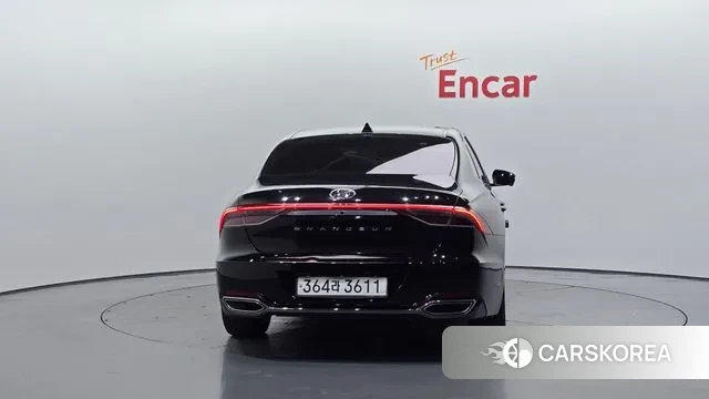 Hyundai The New Grandeur IG id 3220218 из Кореи 14