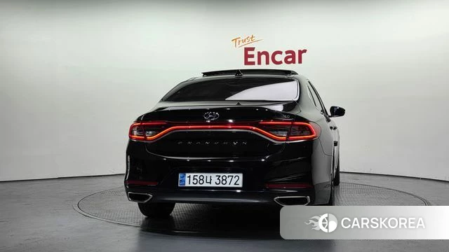 Hyundai Grandeur IG id 3835093 из Кореи 14