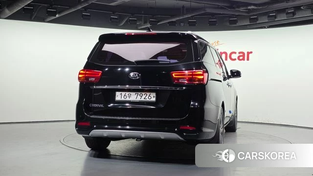 Kia The New Carnival id 4672629 из Кореи 14