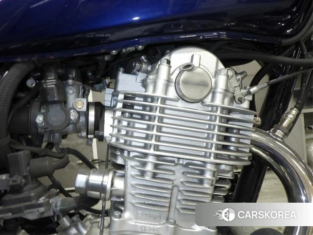 Engine photo