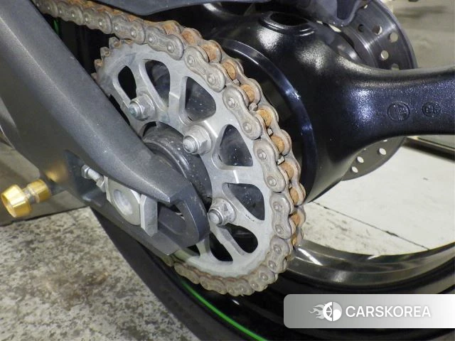 Kawasaki ZX-10R NINJA ABS id 4205979 из Японии 25