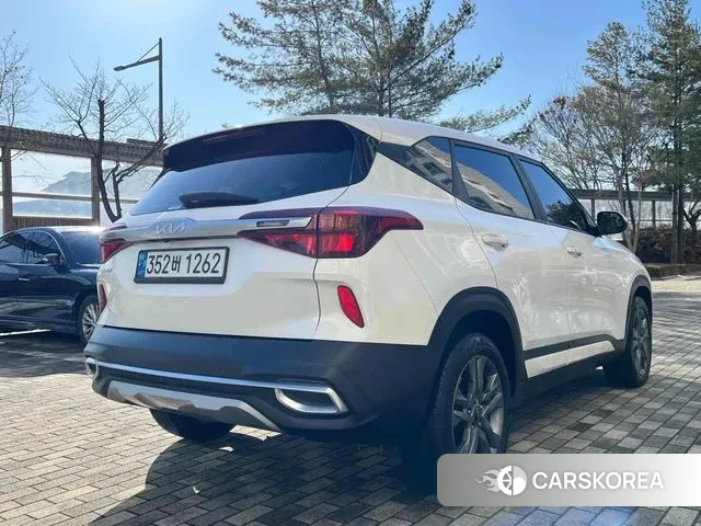 Kia Seltos id 3619073 из Кореи 14