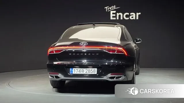 Hyundai The New Grandeur IG Hybrid id 3611989 из Кореи 14