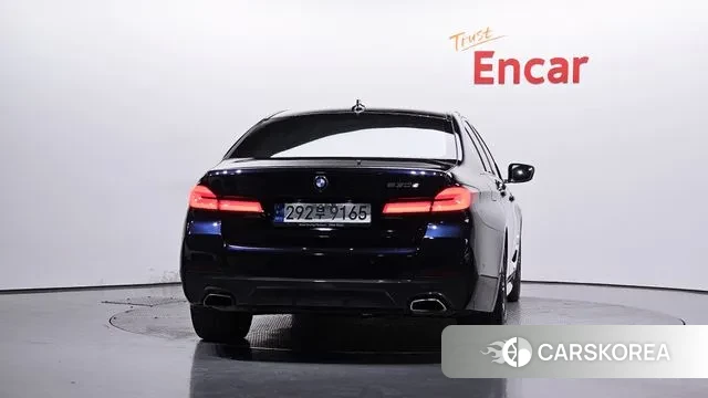 BMW 5 Series (G30) id 3551404 из Кореи 14