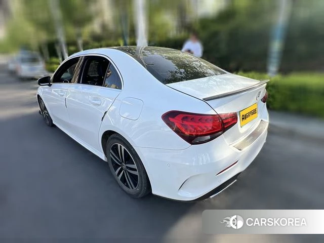 Mercedes-Benz Class A 2020 Белый из Китая, фото 4
