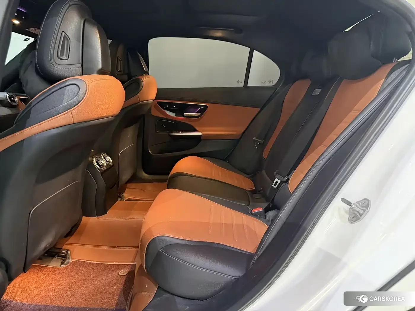 Mercedes-Benz C-class new energy 2023 Белый из Китая, фото 5