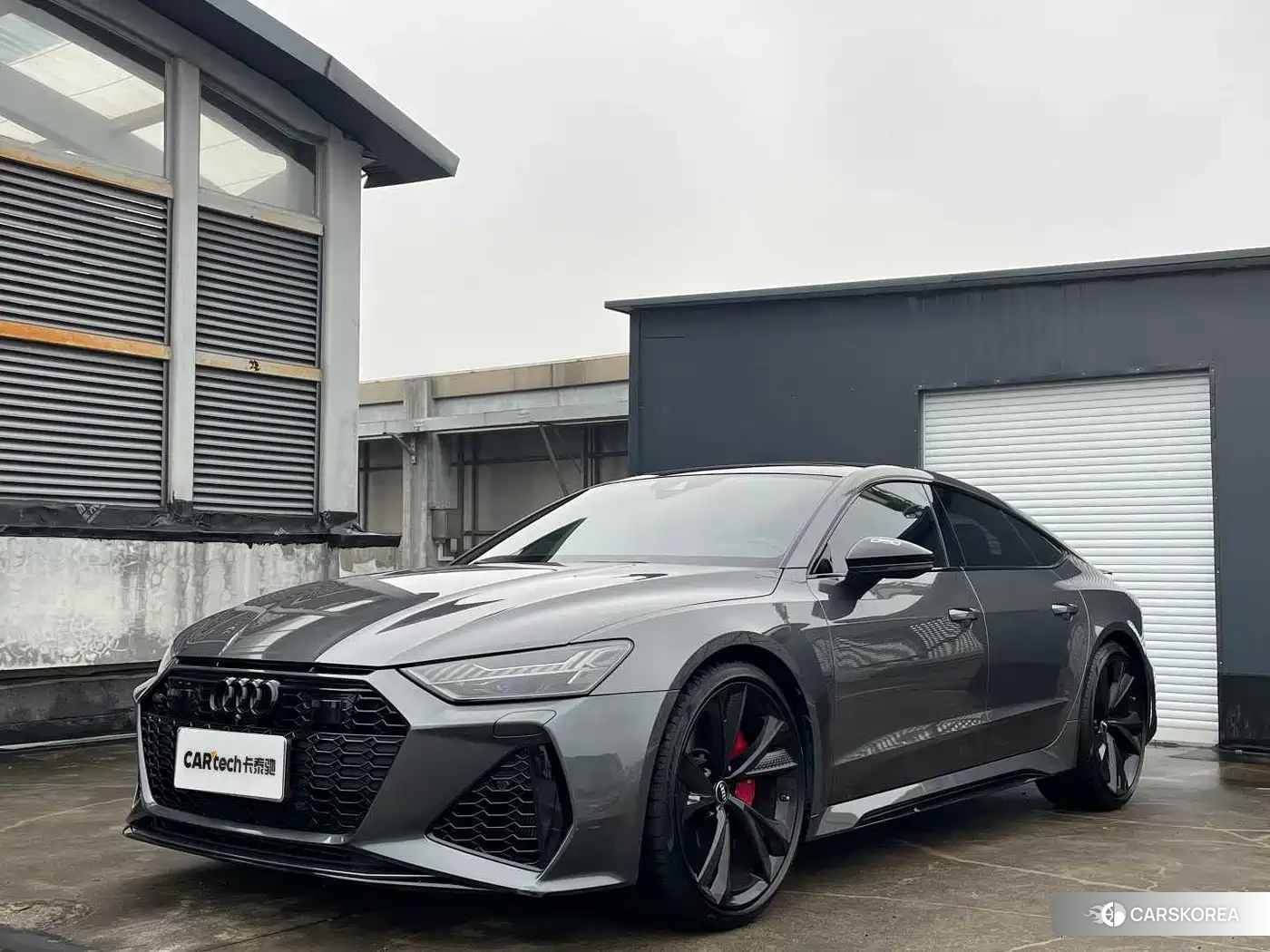 Audi RS 7 2021 Silver/gray из Китая, фото 4