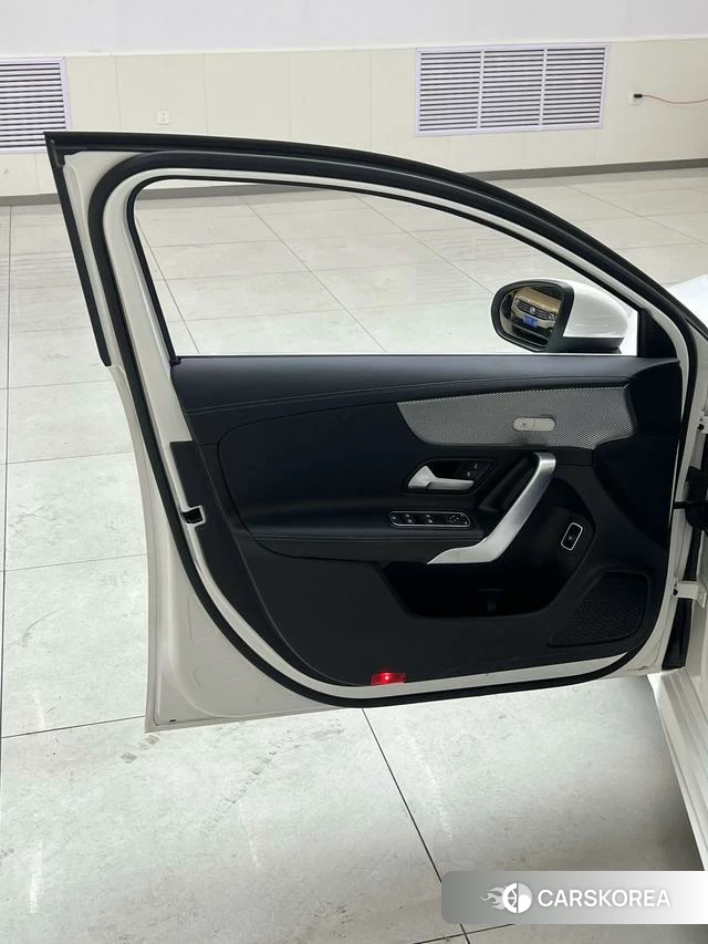 Mercedes-Benz Class A id 3913861 из Китая 21