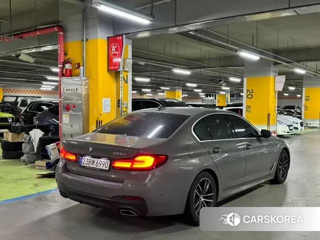 BMW 5 Series (G30) id 3508898 из Кореи 14