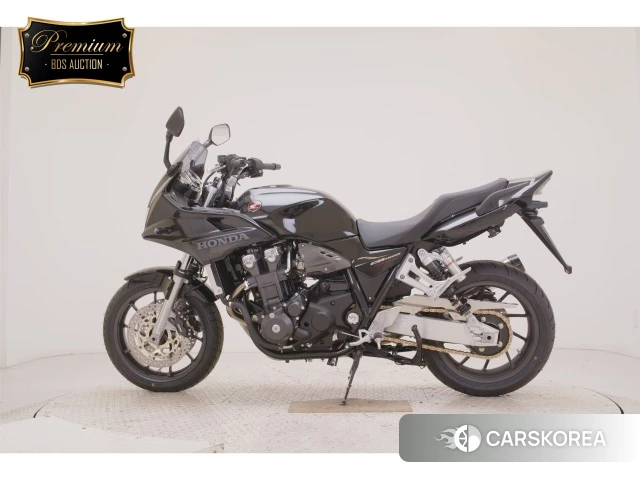 Проданный Honda CB1300SF BOLDOR 2026 из Японии, фото 2