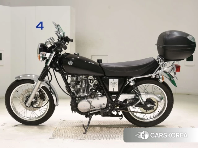 Yamaha SR400 2020 из Японии