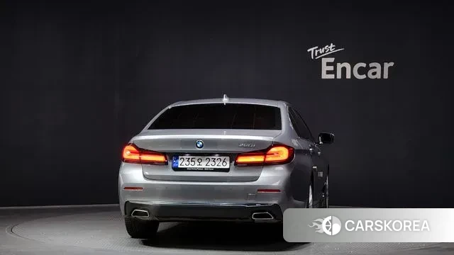 BMW 5 Series (G30) id 3507976 из Кореи 14