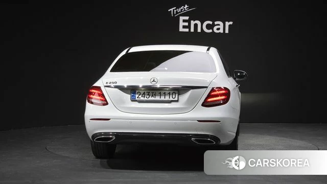 Mercedes-Benz E-Class W213 id 4410545 из Кореи 24